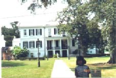Houmas House